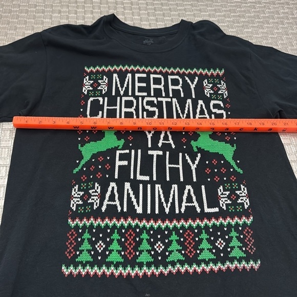 HOME ALONE - Merry Christmas Ya Filthy Animal- Ugly Sweater T-shirt size larger - Picture 4 of 4